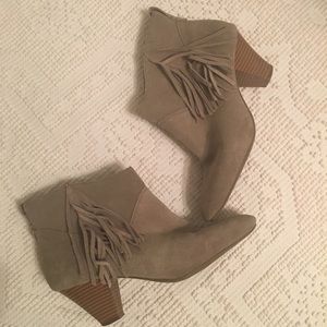 American Eagle Booties
